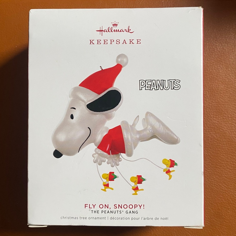 Hallmark Keepsake 2019 Peanuts Fly On Snoopy Woodstock Christmas Ornament   Box